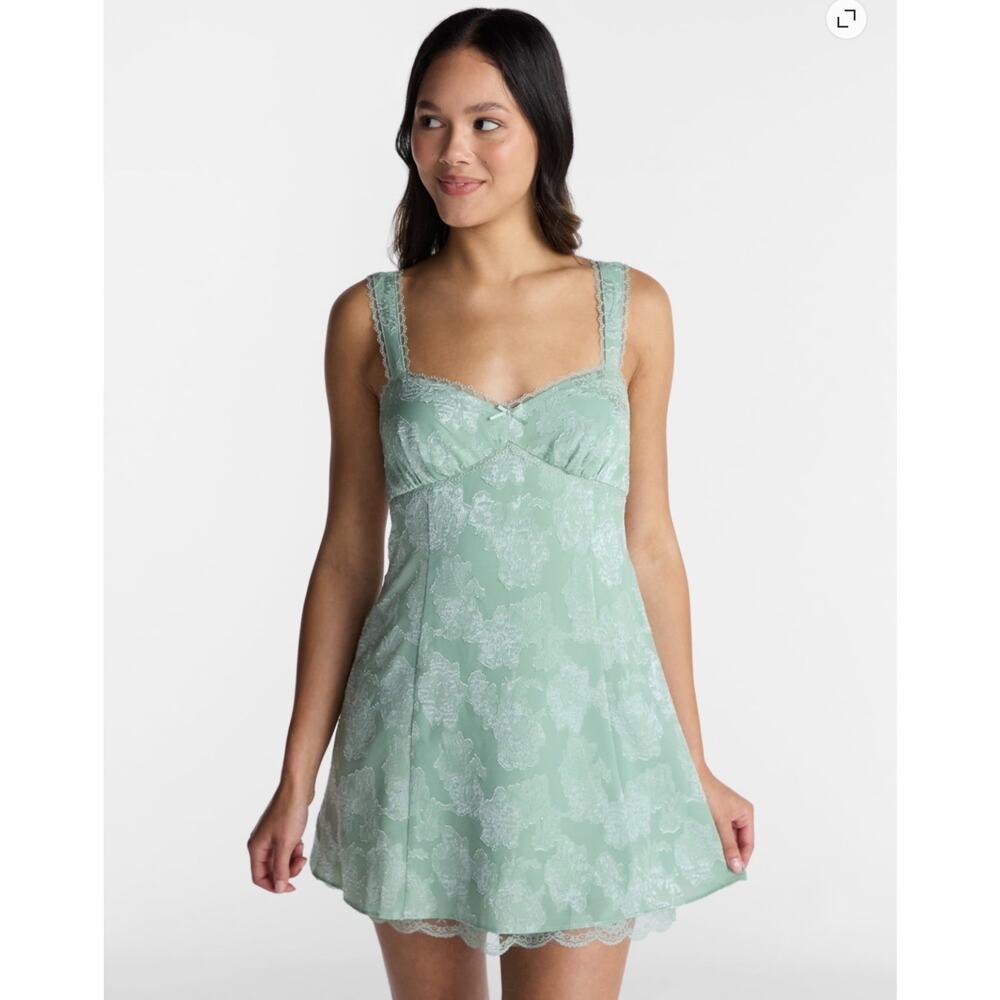 No Boundaries Womens Juniors Satin Jacquard Mini Dress Size XXS (0) NWT - Picture 2 of 9